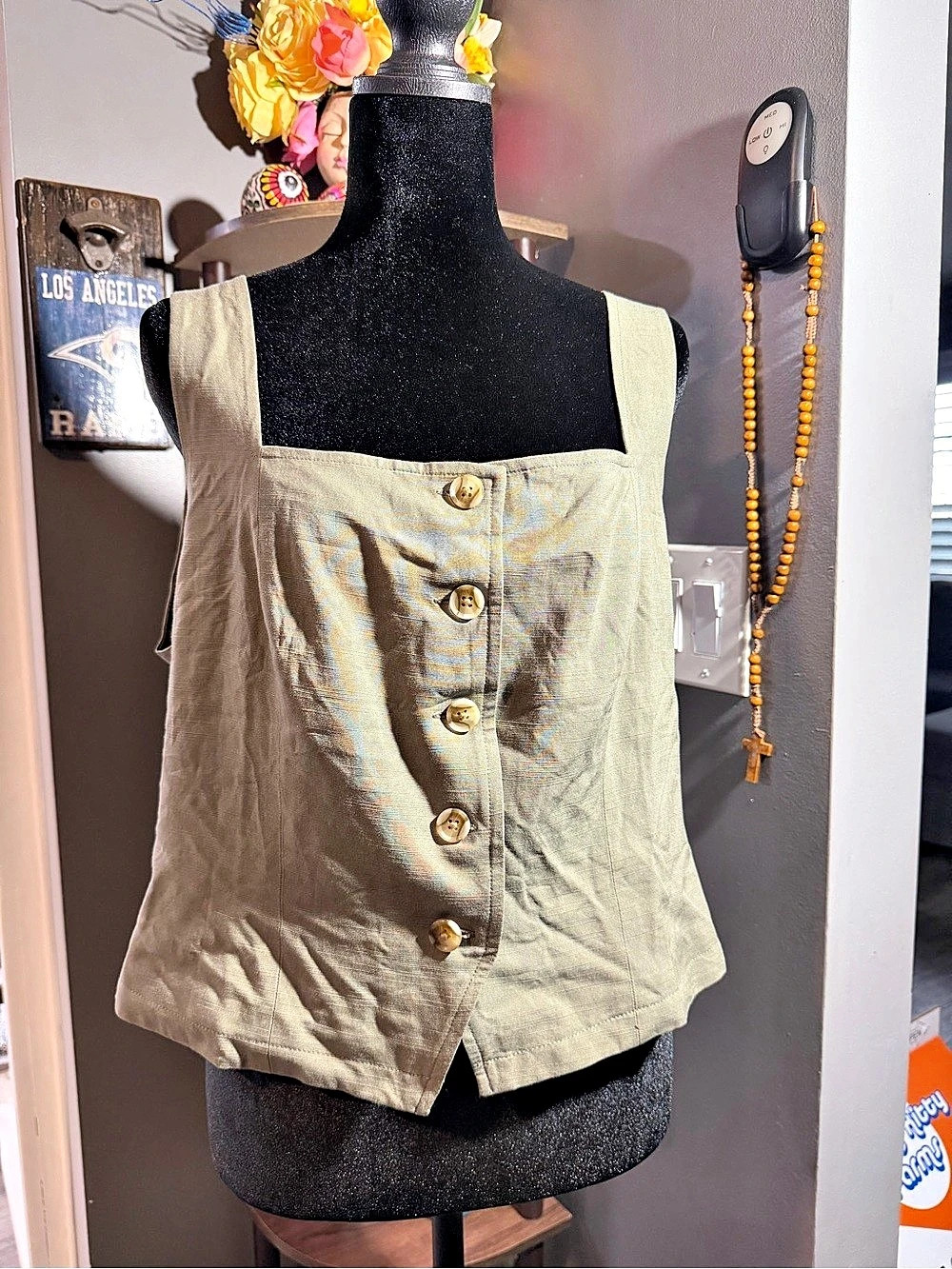 Bar III Button Front Tank Top in Green Size Large NWT